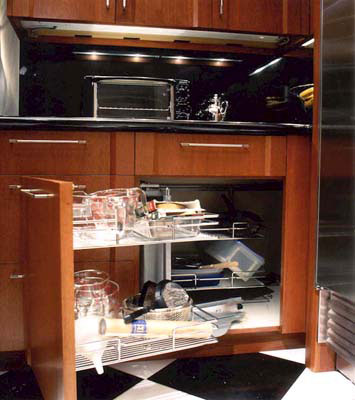«Начинка» кухонного шкафа