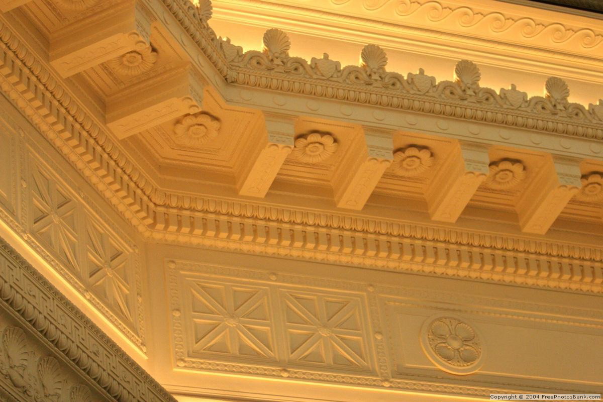 Потолок в классическом стиле – это целое произведение искусства