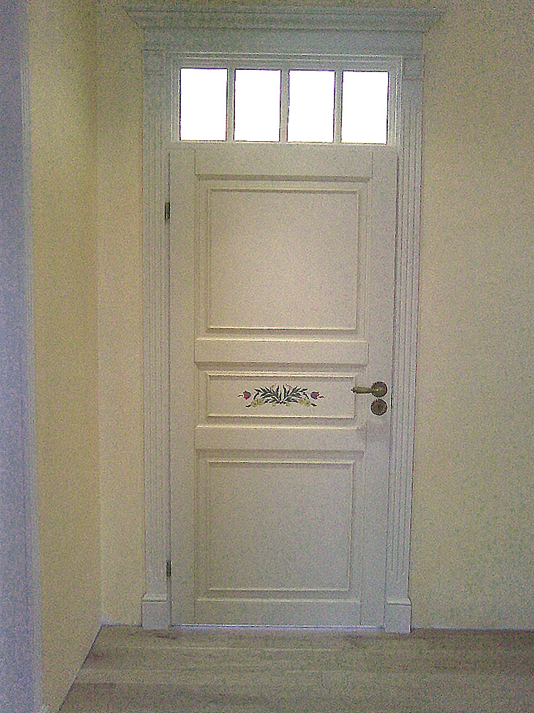 Дверь для спальни в стиле прованс