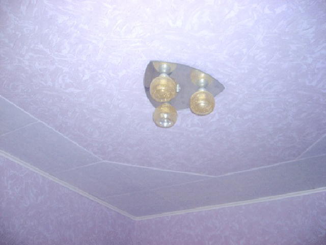 Пример оформления потолка