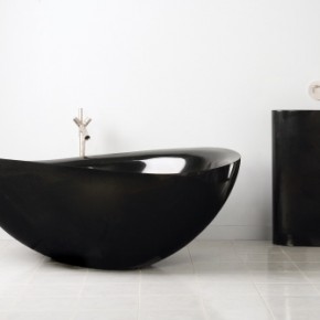 Раковина и ванная могут быть полностью черными