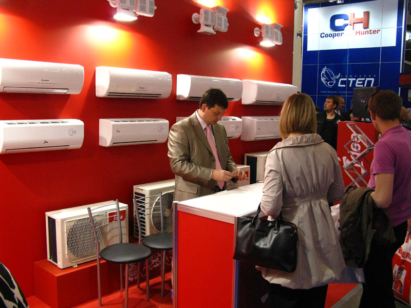 Широко на выставке представлена бытовая техника