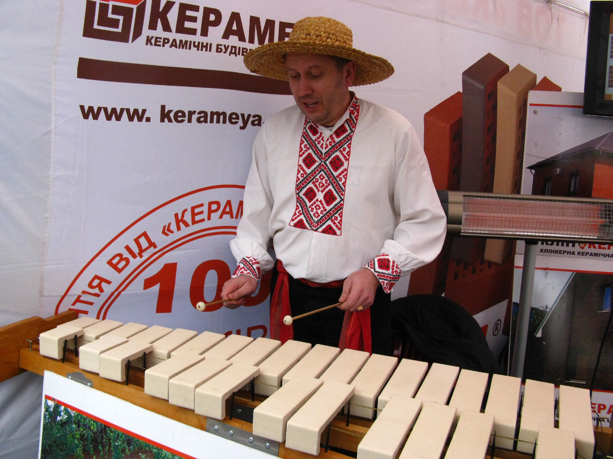 Поющие камни