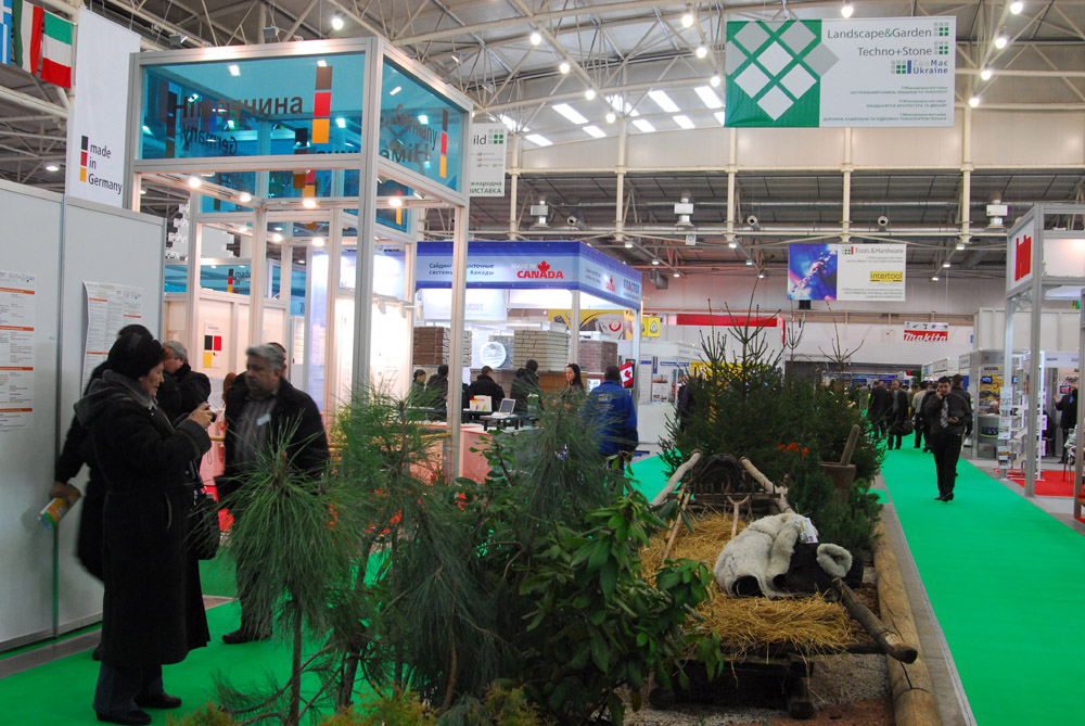 Центральна алея виглядала як і минулого року